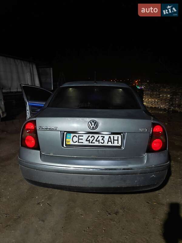 Седан Volkswagen Passat 2004 в Черновцах