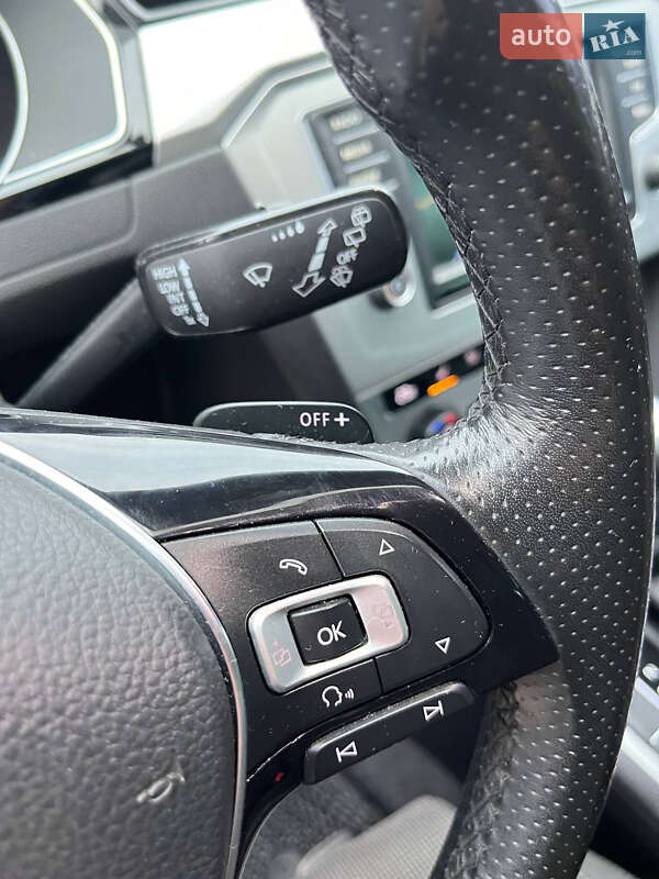 Універсал Volkswagen Passat 2015 в Вінниці фото 39 Універсал Volkswagen Passat 2015 в Вінниці