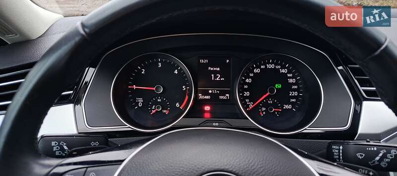 Универсал Volkswagen Passat 2017 в Чернигове