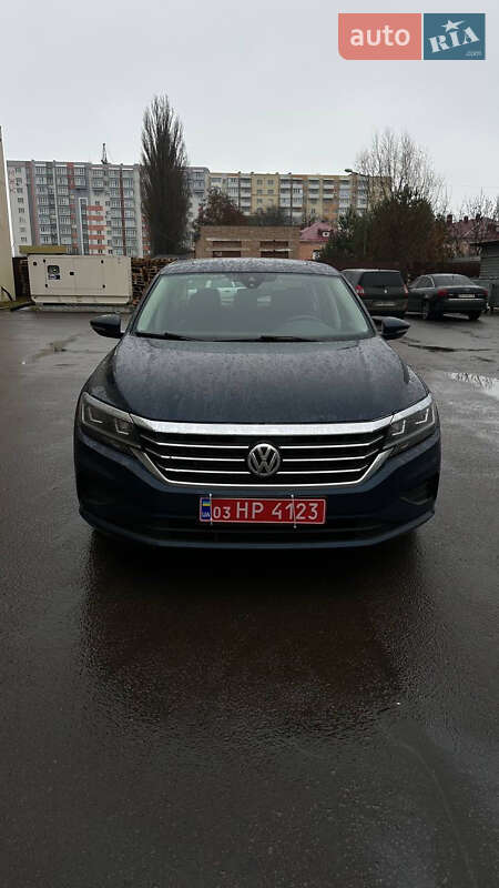 Volkswagen Passat 2022