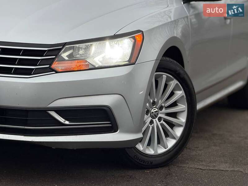 Седан Volkswagen Passat 2016 в Кривому Розі