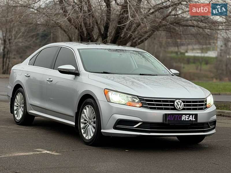 Седан Volkswagen Passat 2016 в Кривому Розі