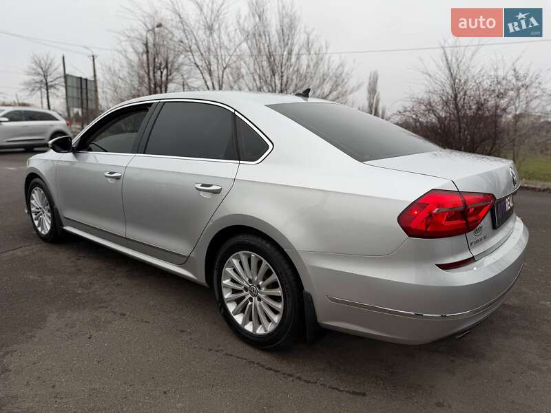 Седан Volkswagen Passat 2016 в Кривому Розі