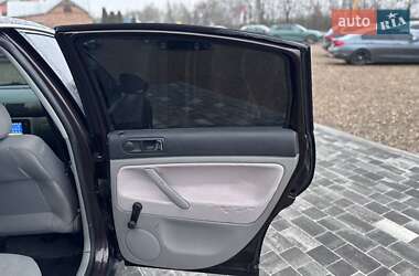 Седан Volkswagen Passat 2004 в Коломиї