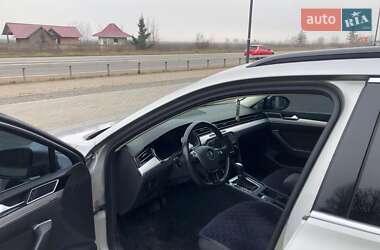 Універсал Volkswagen Passat 2015 в Тернополі