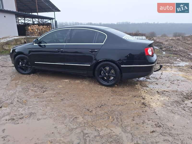 Седан Volkswagen Passat 2009 в Городку