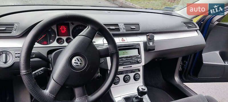Универсал Volkswagen Passat 2008 в Горишних Плавнях
