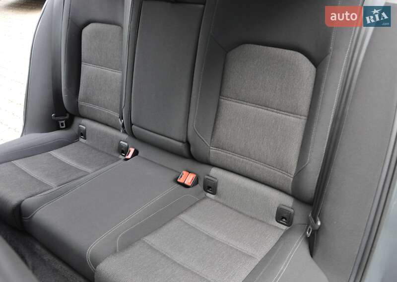 Седан Volkswagen Passat 2017 в Одесі фото 20 Седан Volkswagen Passat 2017 в Одесі