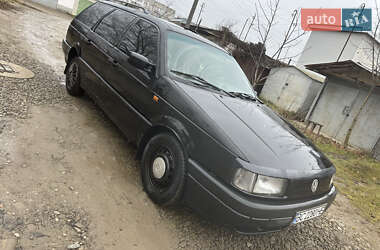 Универсал Volkswagen Passat 1990 в Стрые