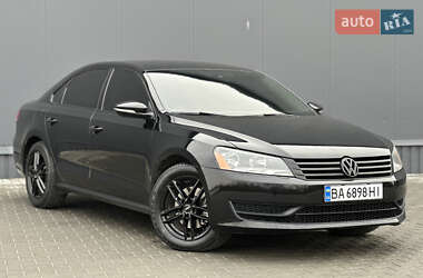 Седан Volkswagen Passat 2012 в Кропивницком