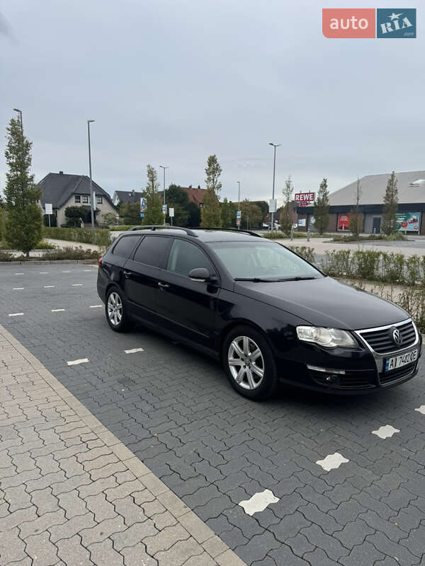Универсал Volkswagen Passat 2005 в Сарнах
