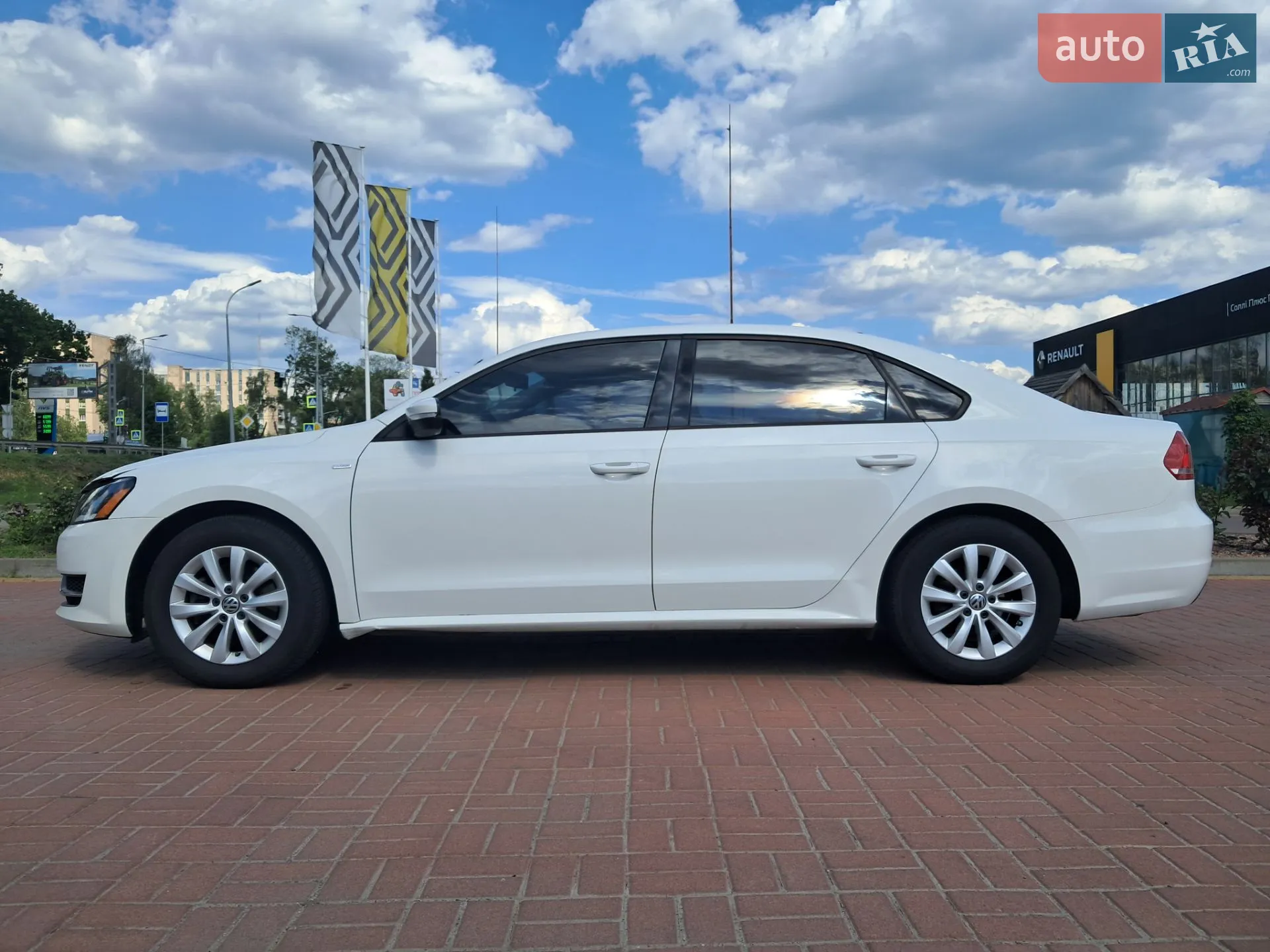 2014 Volkswagen Passat - мініатюра 3