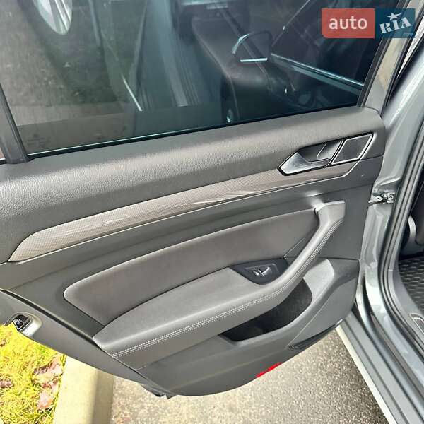 Универсал Volkswagen Passat 2015 в Чернигове