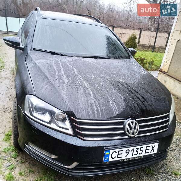 Універсал Volkswagen Passat 2011 в Кельменцях
