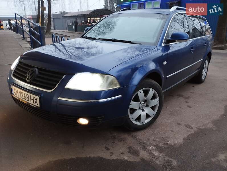 Універсал Volkswagen Passat 2002 в Житомирі