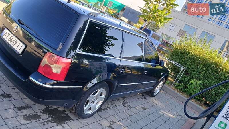 Универсал Volkswagen Passat 2001 в Ивано-Франковске