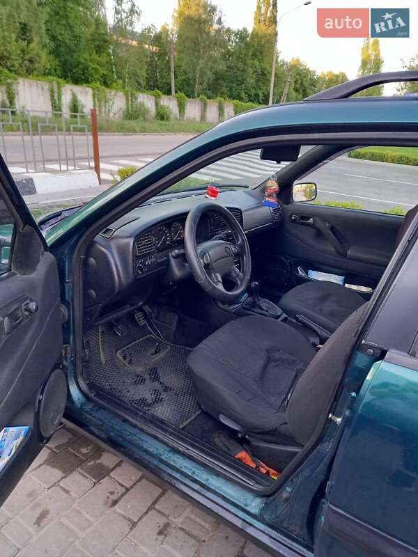 Универсал Volkswagen Passat 1996 в Сумах