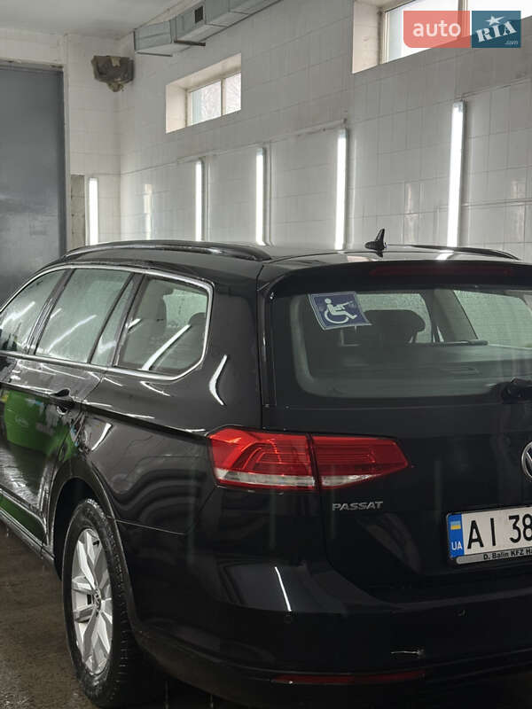 Універсал Volkswagen Passat 2016 в Києві