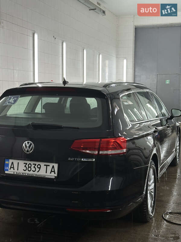 Універсал Volkswagen Passat 2016 в Києві