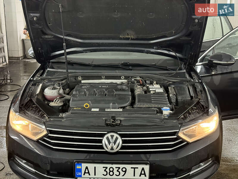 Універсал Volkswagen Passat 2016 в Києві