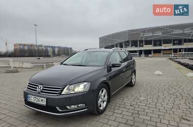 Универсал Volkswagen Passat 2012 в Львове