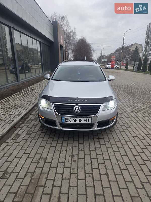 Универсал Volkswagen Passat 2008 в Березному