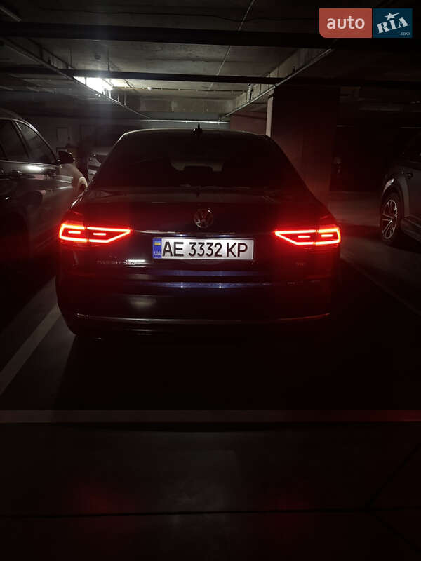Седан Volkswagen Passat 2017 в Днепре фото 8 Седан Volkswagen Passat 2017 в Днепре