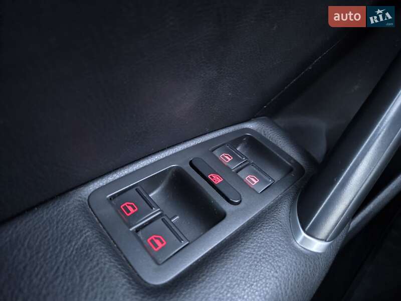 Седан Volkswagen Passat 2020 в Києві