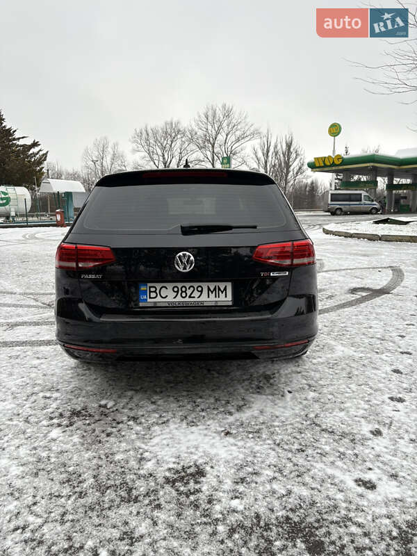 Універсал Volkswagen Passat 2015 в Стрию