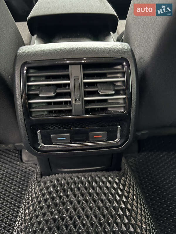 Універсал Volkswagen Passat 2015 в Стрию