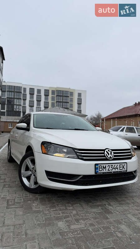 Седан Volkswagen Passat 2013 в Сумах
