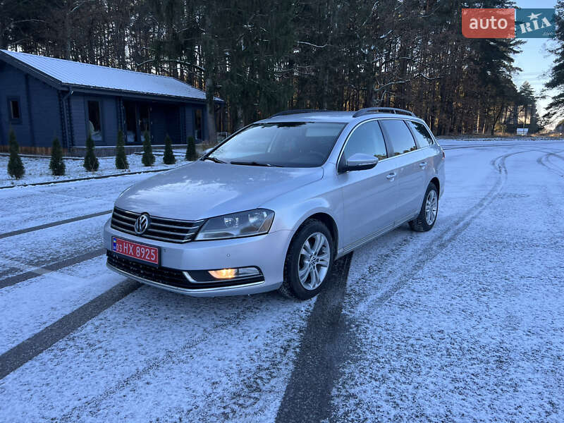 Универсал Volkswagen Passat 2014 в Ровно