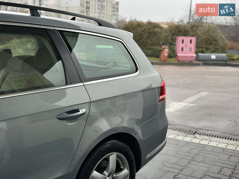 Универсал Volkswagen Passat 2011 в Дрогобыче фото 28 Универсал Volkswagen Passat 2011 в Дрогобыче