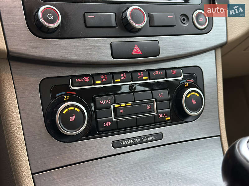 Универсал Volkswagen Passat 2011 в Дрогобыче фото 53 Универсал Volkswagen Passat 2011 в Дрогобыче