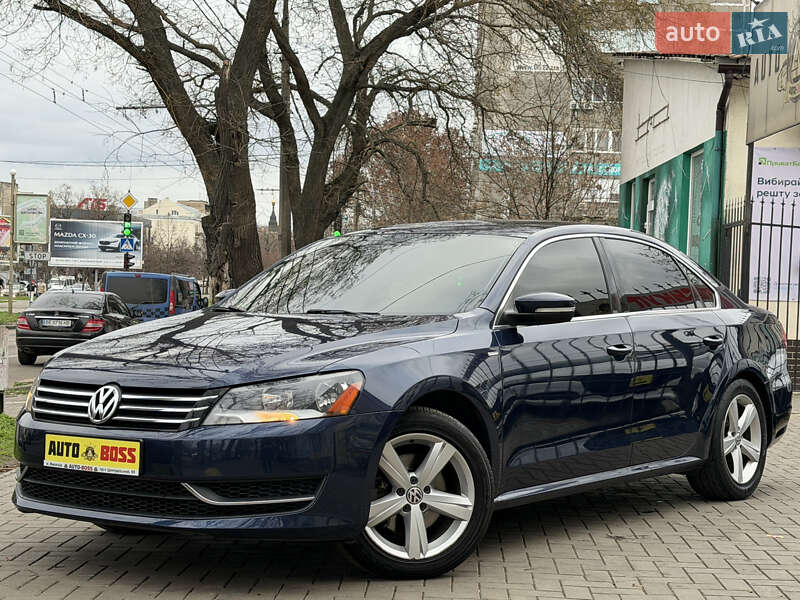 Volkswagen Passat 2013 Volkswagen Passat 2013