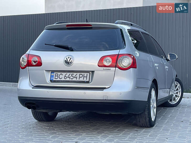 Універсал Volkswagen Passat 2006 в Дрогобичі