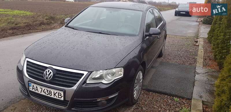 Седан Volkswagen Passat 2007 в Киеве