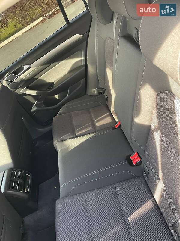 Универсал Volkswagen Passat 2016 в Звягеле