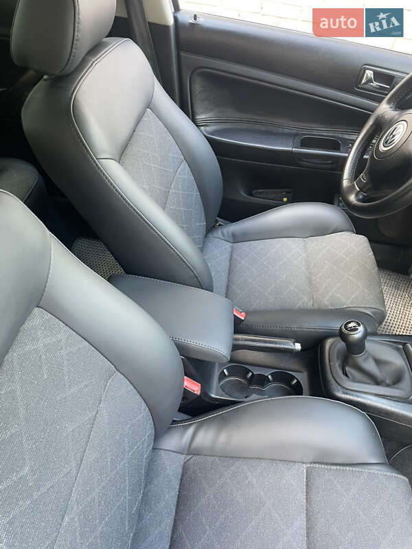 Универсал Volkswagen Passat 2002 в Луцке