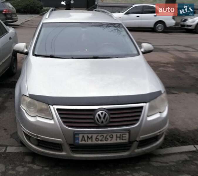 Универсал Volkswagen Passat 2008 в Гришковцах