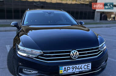 Универсал Volkswagen Passat 2019 в Запорожье