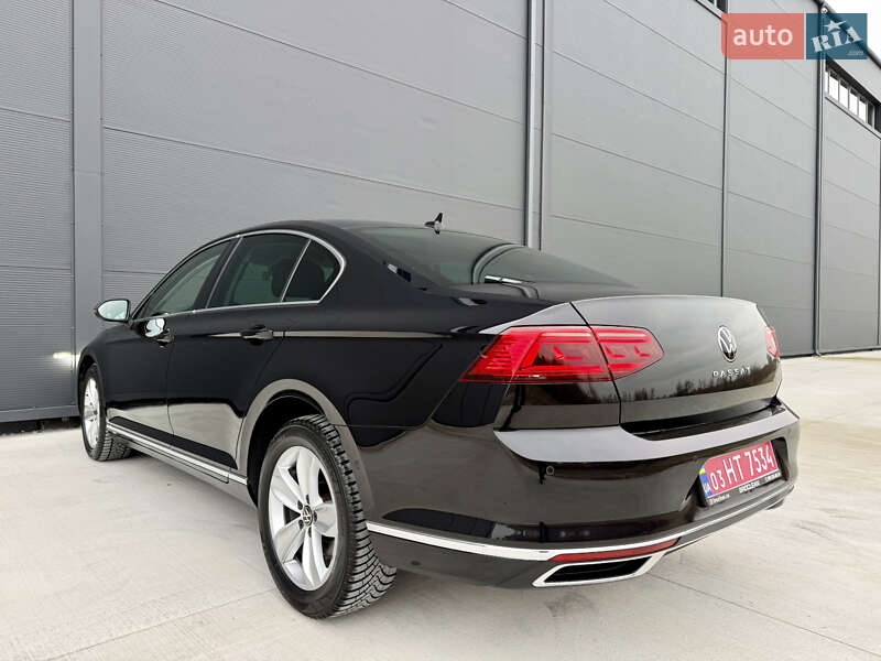 Седан Volkswagen Passat 2022 в Броварах