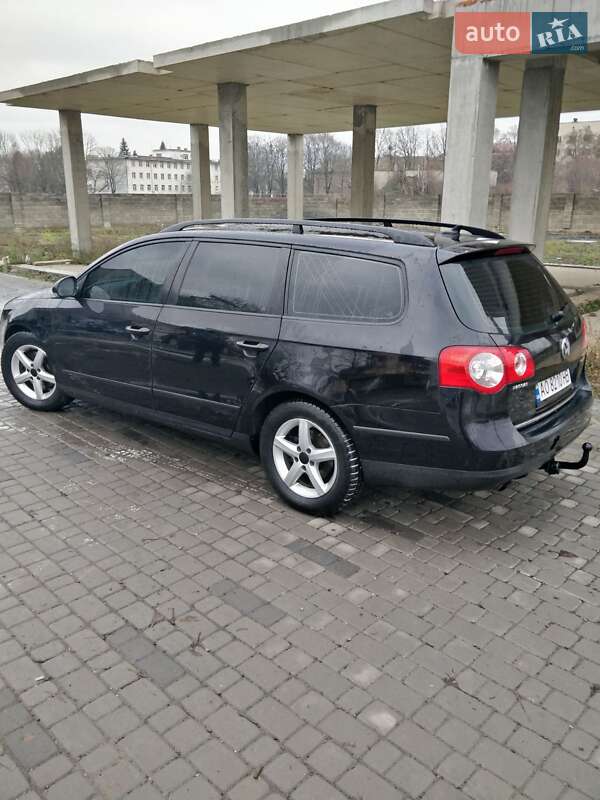 Универсал Volkswagen Passat 2009 в Ужгороде