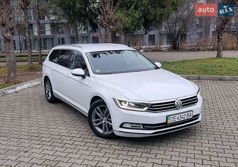 Універсал Volkswagen Passat 2015 в Чернівцях