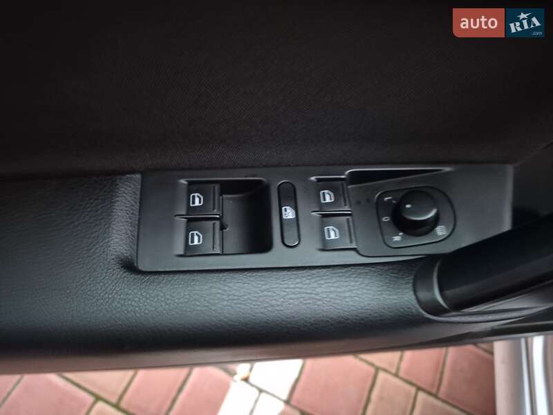 Седан Volkswagen Passat 2011 в Одессе фото 15 Седан Volkswagen Passat 2011 в Одессе