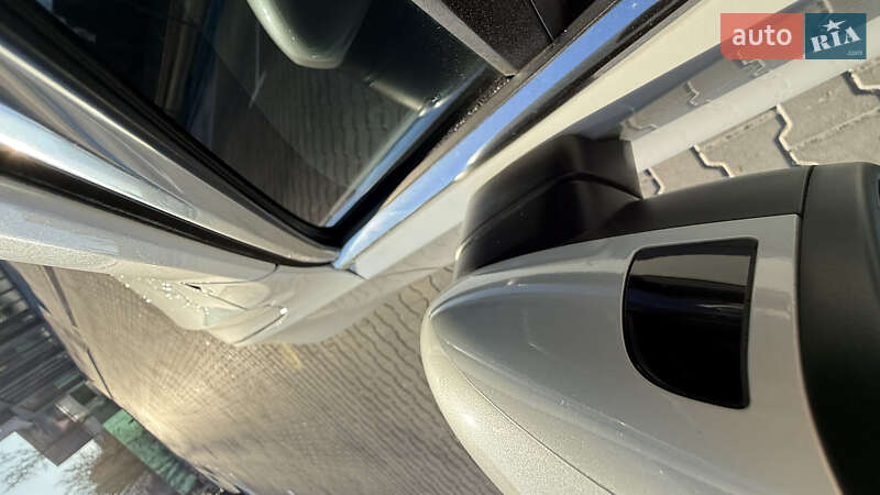 Універсал Volkswagen Passat 2022 в Вараші