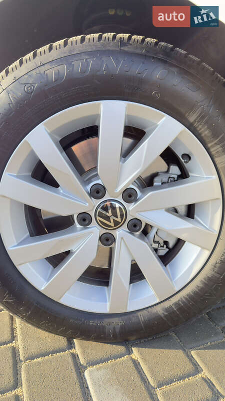 Універсал Volkswagen Passat 2022 в Вараші