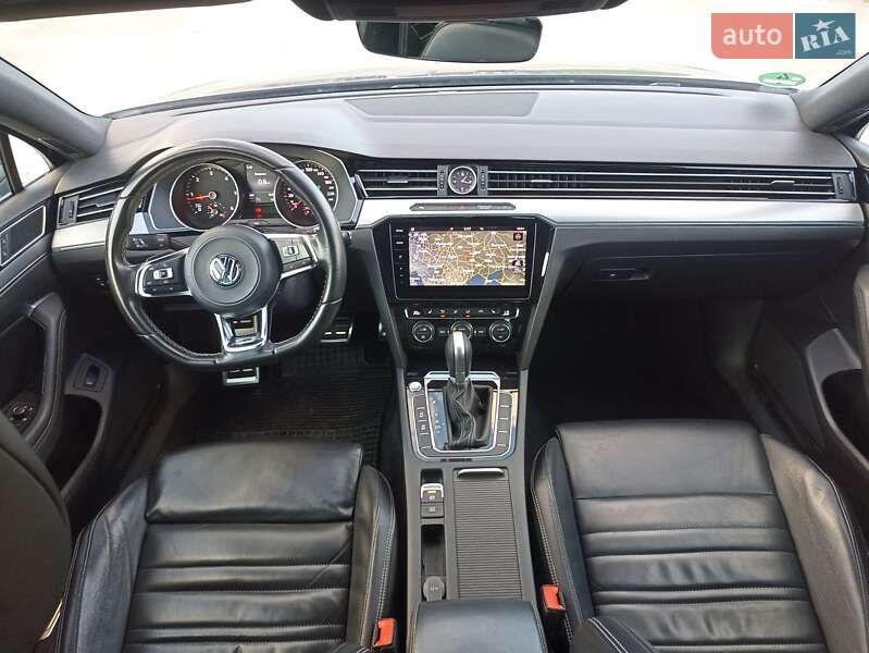 Универсал Volkswagen Passat 2017 в Житомире фото 13 Универсал Volkswagen Passat 2017 в Житомире