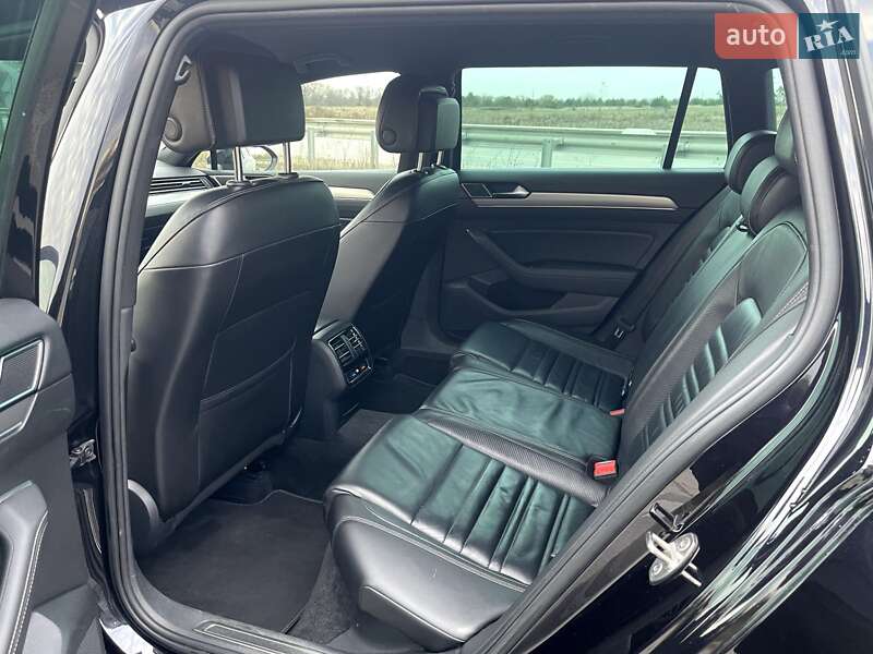 Универсал Volkswagen Passat 2017 в Житомире фото 8 Универсал Volkswagen Passat 2017 в Житомире