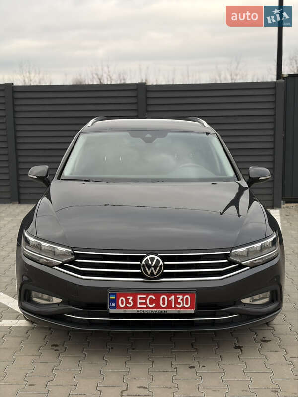 Универсал Volkswagen Passat 2020 в Дубно